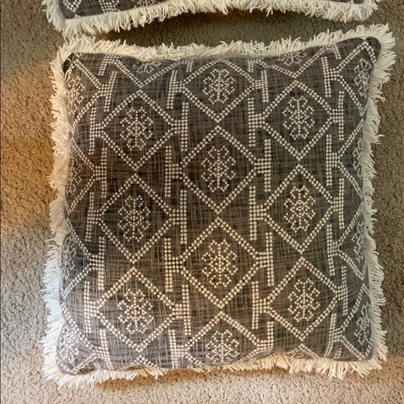 Other - Throw pillows